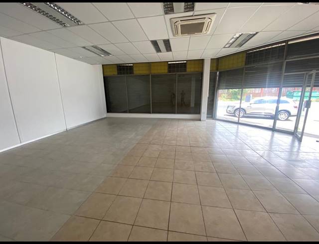204M² OFFICE TO LET IN INDUSTRIA